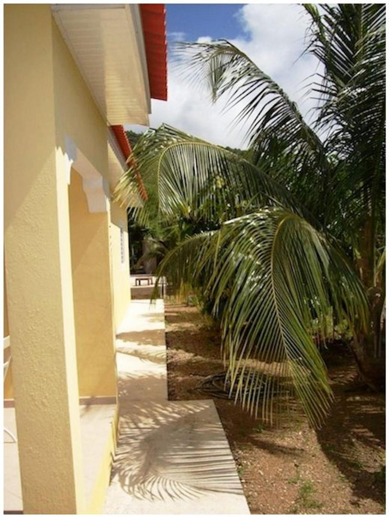 Dolphin Hearthouse Villa Lagun Ngoại thất bức ảnh